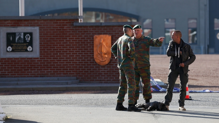 Армията на Белгия продължава патрулирането по улиците до 1 март