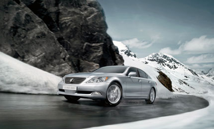 Lexus сложи 4х4 на LS 460
