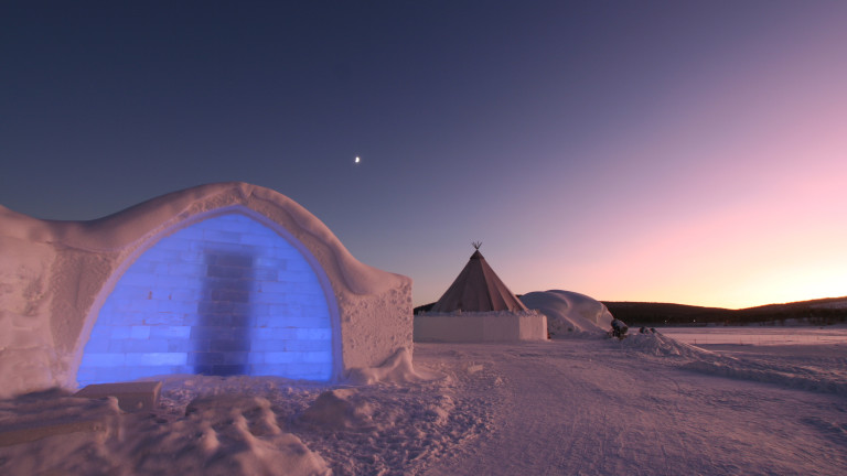 500 тона лед се превърнаха в Icehotel 35 - ето с какво впечатлява тази година