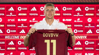 Нападателят на Жирона и украинския национален отбор Артьом Довбик премина