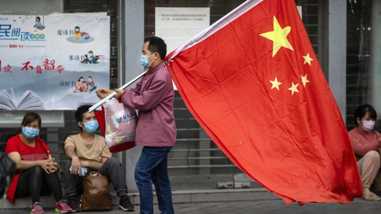 След коронавируса: Китай изглежда е готов да расте, докато останалата част от света се свива