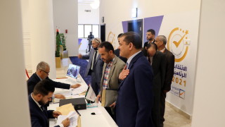 Парламентарната комисия натоварена с надзора на изборния процес в Либия