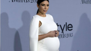 Ким Кардашиян позира бременна (СНИМКИ)