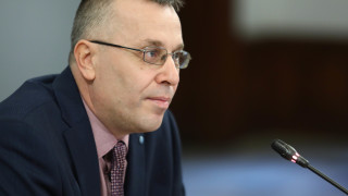 1865 станаха положителните проби за коронавирус у нас тази сутрин