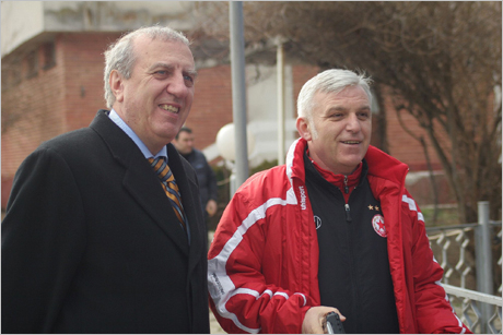 В ЦСКА изпушиха лулата на мира