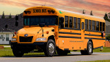 "Отличникът" сред производителите на електромобили всъщност предлага... училищни автобуси