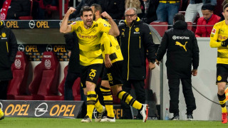 Треньорът на Борусия Дортмунд Петер Щьогер коментира ситуацията в