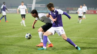 Отброите на Етър и Славия се изправят един срещу друг