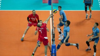 Валентин Братоев по всяка вероятност ще претърпи операция Волейболният национал е с