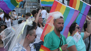 300-400 и няколко посланици се отчетоха на тазгодишния гей парад