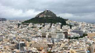 Около 212 000 жилища не достигат на гръцкия пазар на