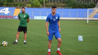 Юношата на Локомотив Пловдив Георги Чукалов официално е футболист на