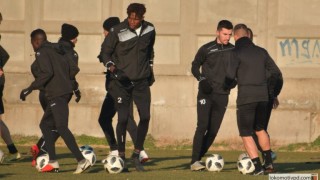 Треньорът на Локомотив Пловдив Бруно Акрапович призна че през зимата