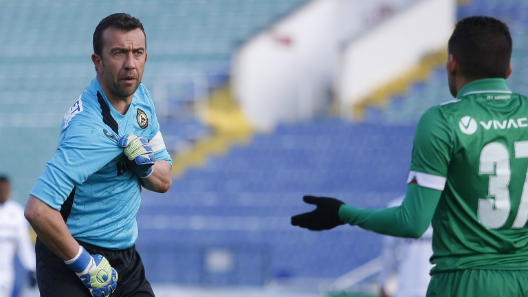 Лудогорец приема носителя на Купата на България в другото дерби от 1/8-финалите