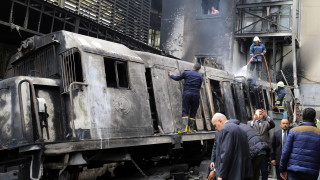 Бой между машинисти причинил влаковата катастрофа в Кайро