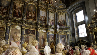 Негово Светейшество Българският патриарх Неофит поздрави новоизбрания Сръбски патриарх Порфирий