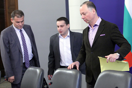 Кабинетът спестява 15 млн. лв. при 90-милионен договор с &bdquo;Майкрософт&rdquo;