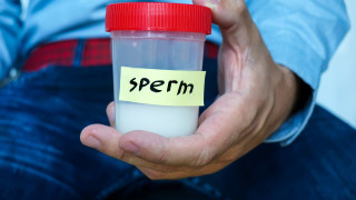 Спермална банка в Пекин поиска лоялност към Комунистическата партия от