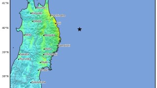 Мощно земетресение с магнитуд 7,4 удари Япония