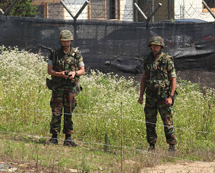 Сеул провежда военни учения заради заплахите на КНДР