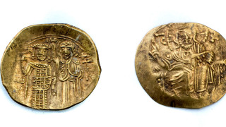 Археолози откриха първата златна монета в средновековния град Лютица край Ивайловград