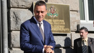 Кметът на Бургас Димитър Николов обжалва решението на Общото събрание