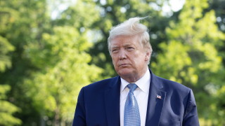 Президентът Доналд Тръмп уволни генералния инспектор на Държавния департамент Стив