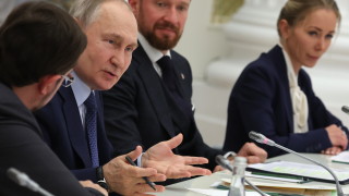 Руският президент Владимир Путин прикани предприемачите да се върнат към