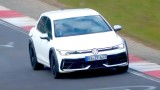 Volkswagen тества прототип на офроуден Golf R
