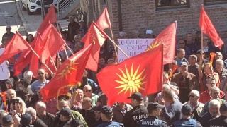 Опозиционната партия ВМРО ДПМНЕ предлага закон който да забрани използването от