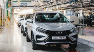 Февруари 2025 година с изключение на февруари 2023 г когато