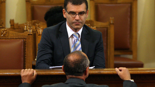 Дянков не дава повече пари за комари