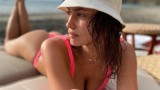 Ирина Шейк и с кого изкарва почивката си в Коста Рика моделът