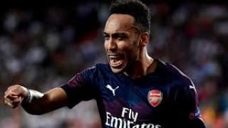 Футболната асоциация на Англия се е вгледала внимателно в жълт