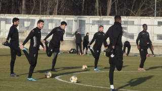 Футболистите на Локомотив (Пд) с първа тренировка в Белек