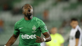 Крилото на Лудогорец Бернард Текпетей може изненадващо да отиде на