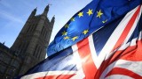 Великобритания дава пари на европейците да си ходят