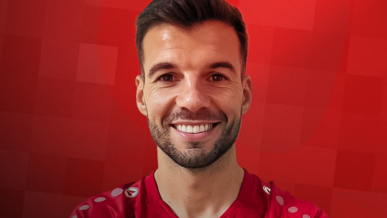 ФК ЦСКА 1948 взе юноша на Порто