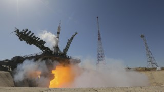 Иран изстреля в неделя от Русия три наблюдателни спътника произведени