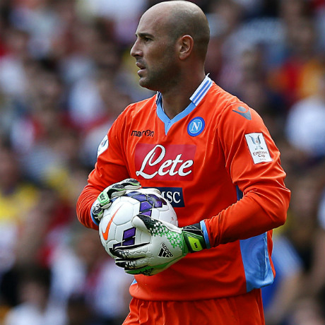 Повече от задоволителна заплата за Рейна в Наполи