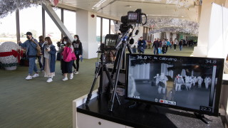 Китайските власти посъветваха хората да спрат да пътуват към и