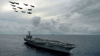 САЩ изпращат трети самолетоносач в Персийския залив 