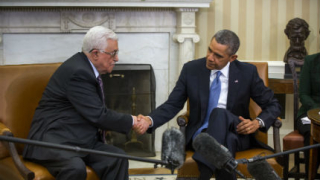 Обама притиска Аббас за мирните преговори 