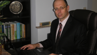 Възможно е САЩ да ударят сирийски военни обекти, смята военен коментатор