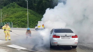 Обвиняват в хулиганство мъж, запалил колата си във Враца