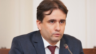 Народният представител от Демократична България Божидар Божанов съобщи в публикация