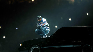 Тази година на полувремето на Супербоул Кендрик Ламар изпя някои от