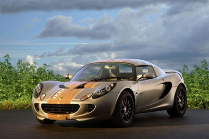 Lotus минава на еко предавка