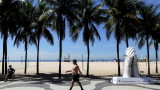 Рио де Жанейро затваря плажове заради COVID-19 