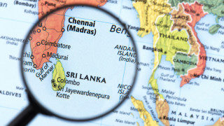 Ирански военен кораб потъва край Шри Ланка